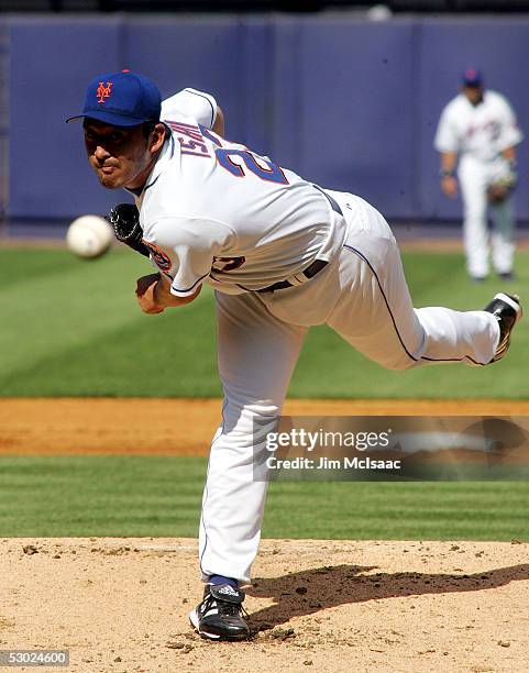 Kazuhisa Ishii of the New York Mets pitches against the San Francisco Giants during the first game of their double header at Shea Stadium on June 5,...
