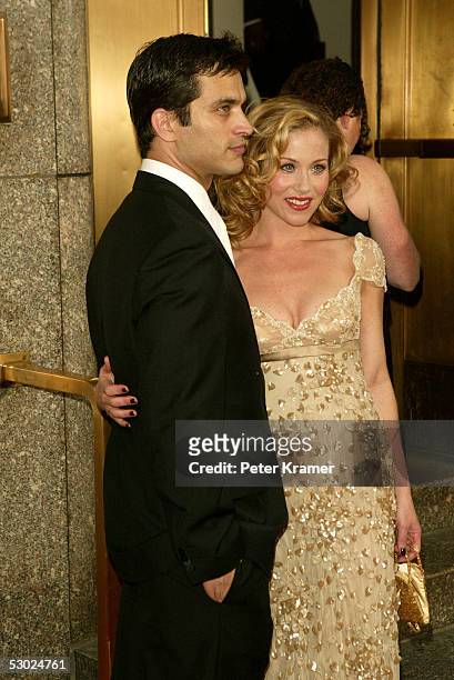 Actress Christina Applegate and her husband actor Johnathon Schaech attend the 59th Annual Tony Awards at Radio City Music Hall June 5, 2005 in New...