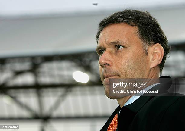 Head coach Marco van Basten of the Netherlands during the world championships qualification match between Netherlands and Romania on June 4, 2005 in...