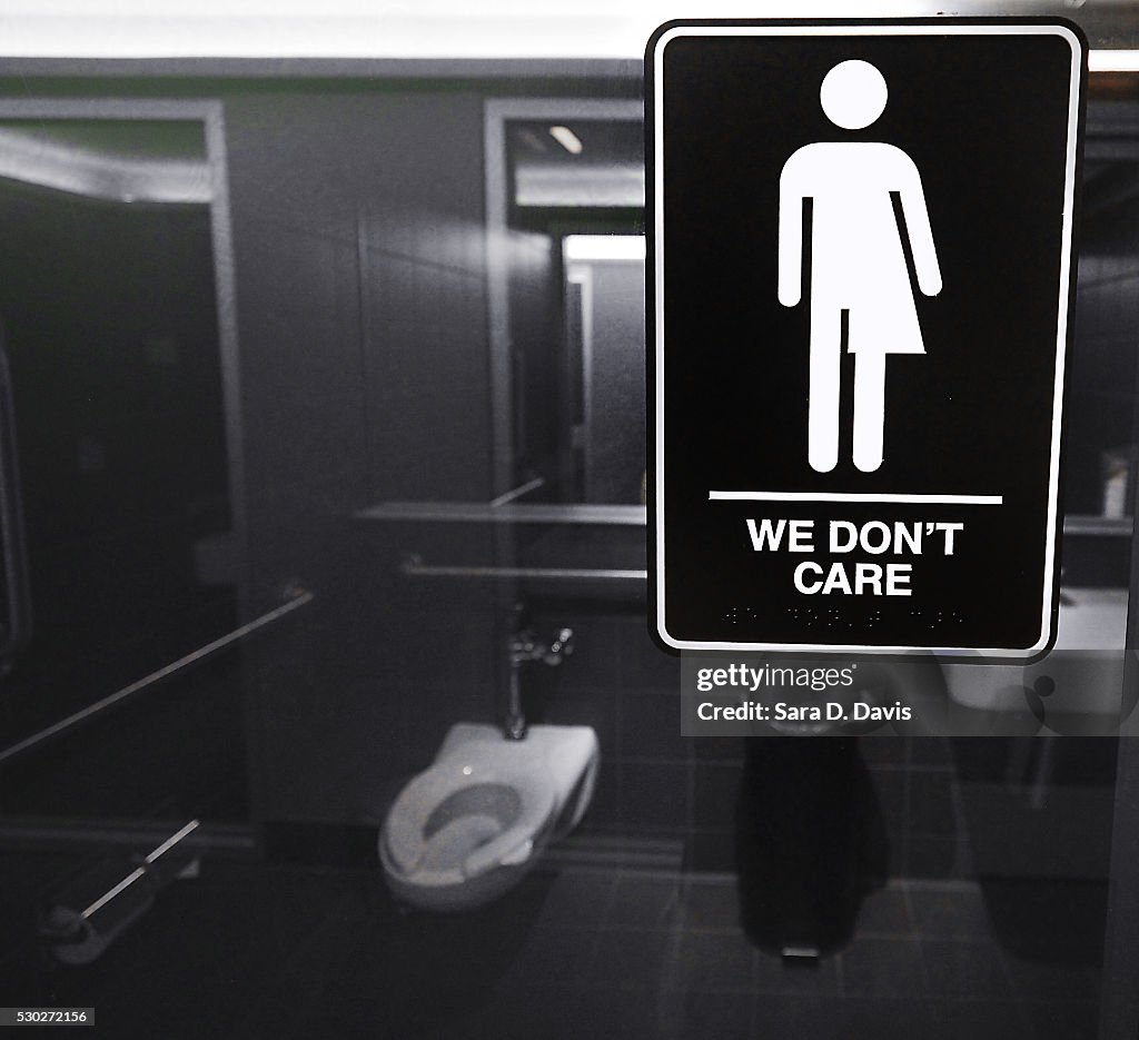 North Carolina Clashes With U.S. Over New Public Restroom Law