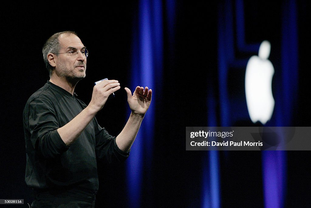 Steve Jobs Opens Apple Worldwide Developers Conference
