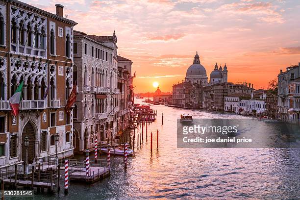 iconic venice, grand canal, italy - venice italy stock pictures, royalty-free photos & images
