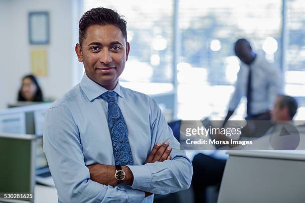 confident businessman in office - skjorta och slips bildbanksfoton och bilder