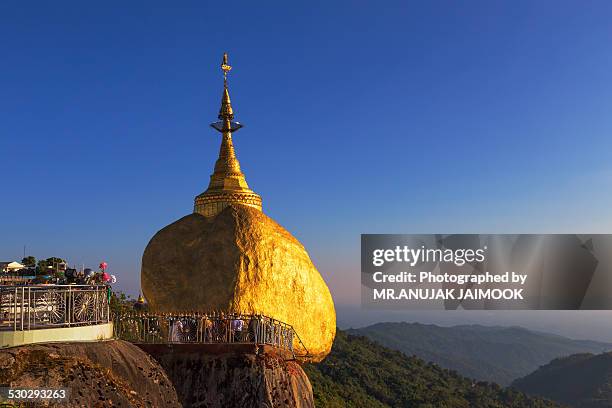 kyaiktiyo pagoda in myanmar - kyaiktiyo pagoda stock pictures, royalty-free photos & images