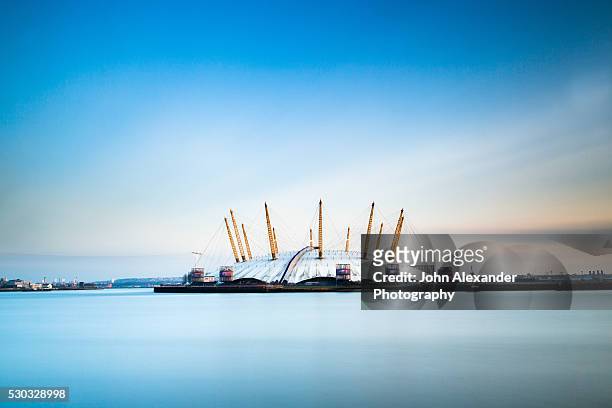 the millennium dome, greenwich, london, england, uk - the o2 england stock pictures, royalty-free photos & images