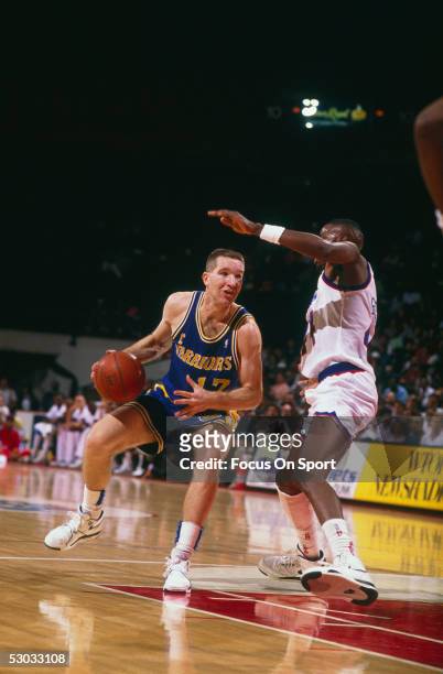 Golden State Warriors' forward Chris Mullin dribbles downcourt against the Washington Bullets at Capital Center circa the 1990's in Washington, D.C.....