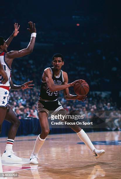 San Antonio Spurs' George Gervin looks to pass during a game against the Washington Bullets at Capital Centre circa 1978 in Washington, D.C.. NOTE TO...