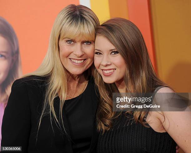 Terri Irwin and Bindi Irwin arrive at the premiere of Warner Bros. Pictures' "The Nice Guys" at TCL Chinese Theatre on May 10, 2016 in Hollywood,...