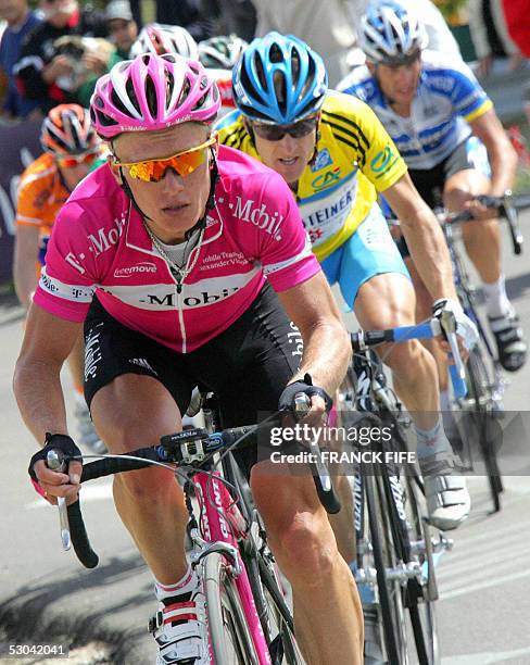 48 Alexandre Beaumont Stock Photos, HighRes Pictures, and Images