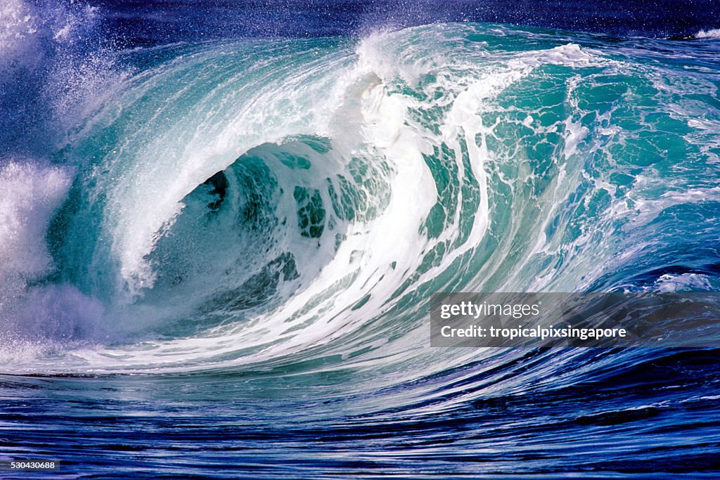 Ocean wave at Waimea Bay