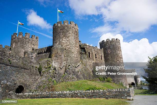 conwy castle, unesco world heritage site, wales, united kingdom, europe - north wales stock pictures, royalty-free photos & images