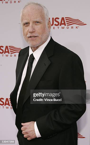 Actor Richard Dreyfuss arrives at the 33rd AFI Life Achievement Award tribute to George Lucas at the Kodak Theatre on June 9, 2005 in Hollywood,...