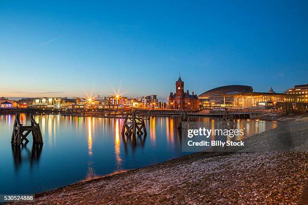 cardiff bay, wales, united kingdom, europe - cardiff bay stock pictures, royalty-free photos & images