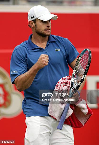 Andy Roddick of USA celebrates winning a point during his semi final match against Radek Stepanek of Czech Republic at the Stella Artois Tennis...