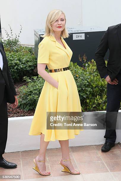 Kirsten Dunst attends the jury photocall during the 69th annual Cannes Film Festival on May 11, 2016 in Cannes, France.