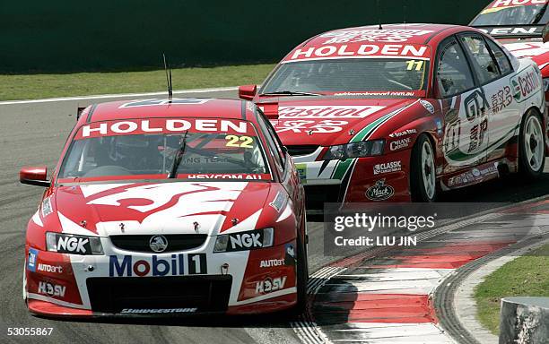 Castrol Holden Racing Team Photos and Premium High Res Pictures - Getty ...