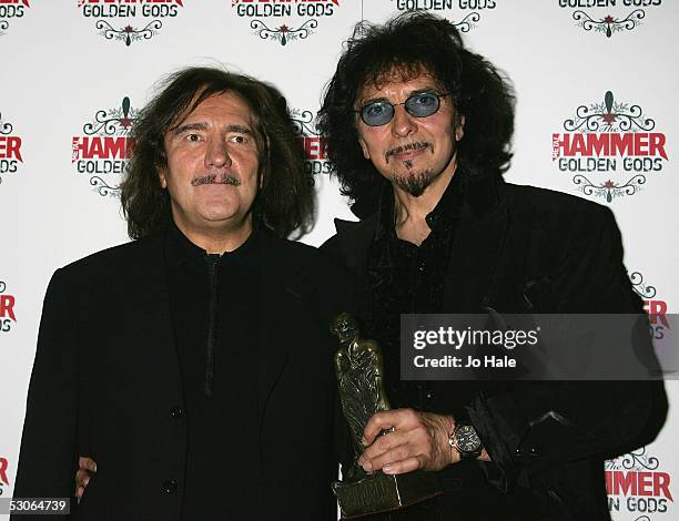 Tony Butler Tony Butler (Musician) Photos and Premium High Res Pictures - Getty Images