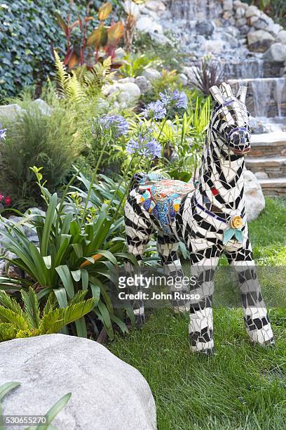 Home of David James Elliott: Zebra Statue