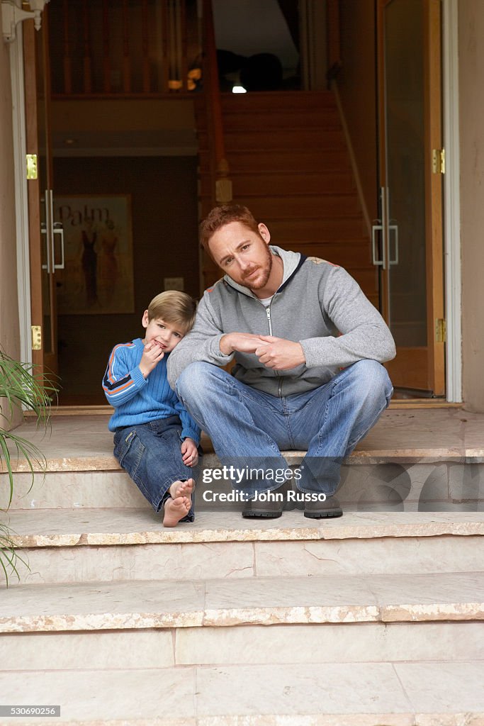 Scott Grimes 2025 dating, net worth, tattoos, smoking & body facts