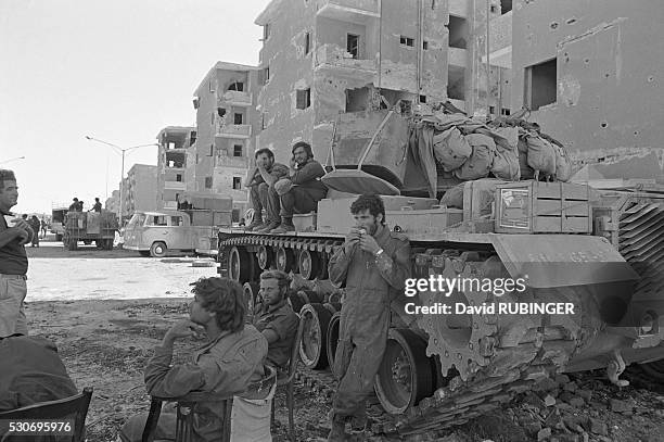 Israeli soldiers in the Egyptian city of Suez during the Yom Kippur War.