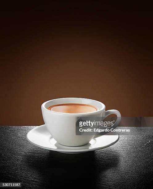 espresso coffee cup - taza de café fotografías e imágenes de stock