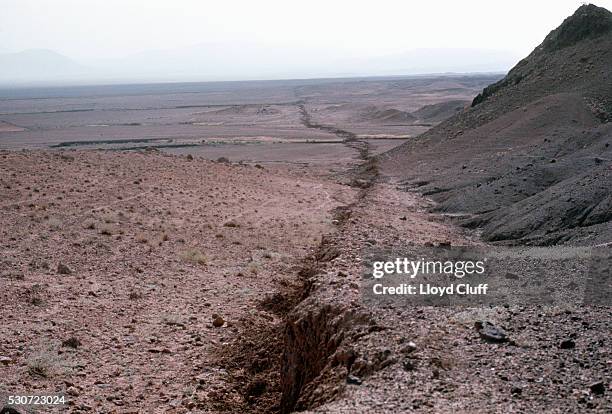 crack in ground from earhquake - earthquake iran ストックフォトと画像