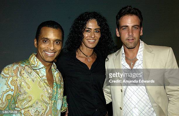 Singer Jon Secada, Janu Tornell and Carlos Ponce attend the Golden Dads Awards ceremony at the Peterson Automotive Museum on June 15, 2005 in Los...