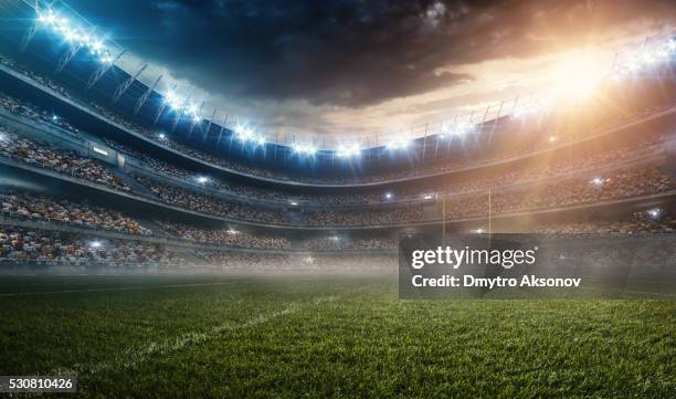 dramático estádio de futebol americano - soccer field - fotografias e filmes do acervo