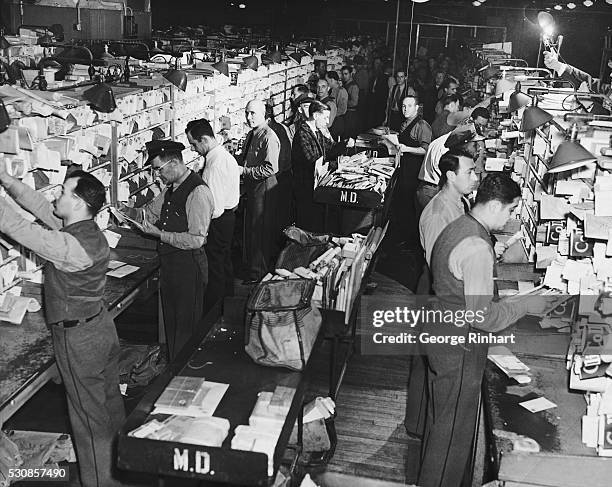166 Us Post Office Mail Sorting Stock Photos, High-Res Pictures, and ...