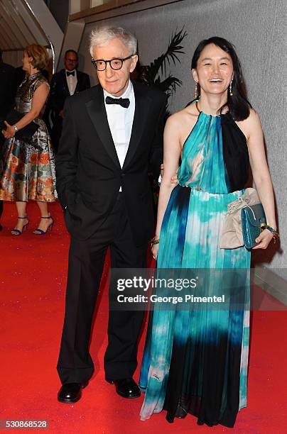 Woody Allen and Soon-Yi Previn attend the opening gala dinner during the annual 69th Cannes Film Festival at Palais des Festivals on May 11, 2016 in...