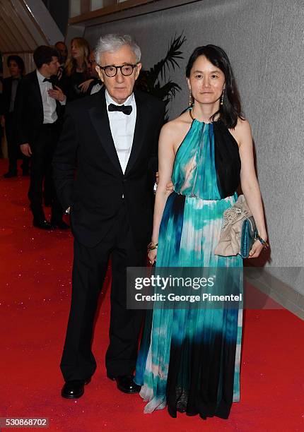 Woody Allen and Soon-Yi Previn attend the opening gala dinner during the annual 69th Cannes Film Festival at Palais des Festivals on May 11, 2016 in...