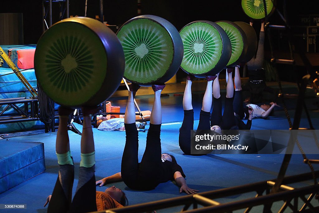 "Ovo" Cirque Du Soleil Philadelphia Premiere - Sneak Peek