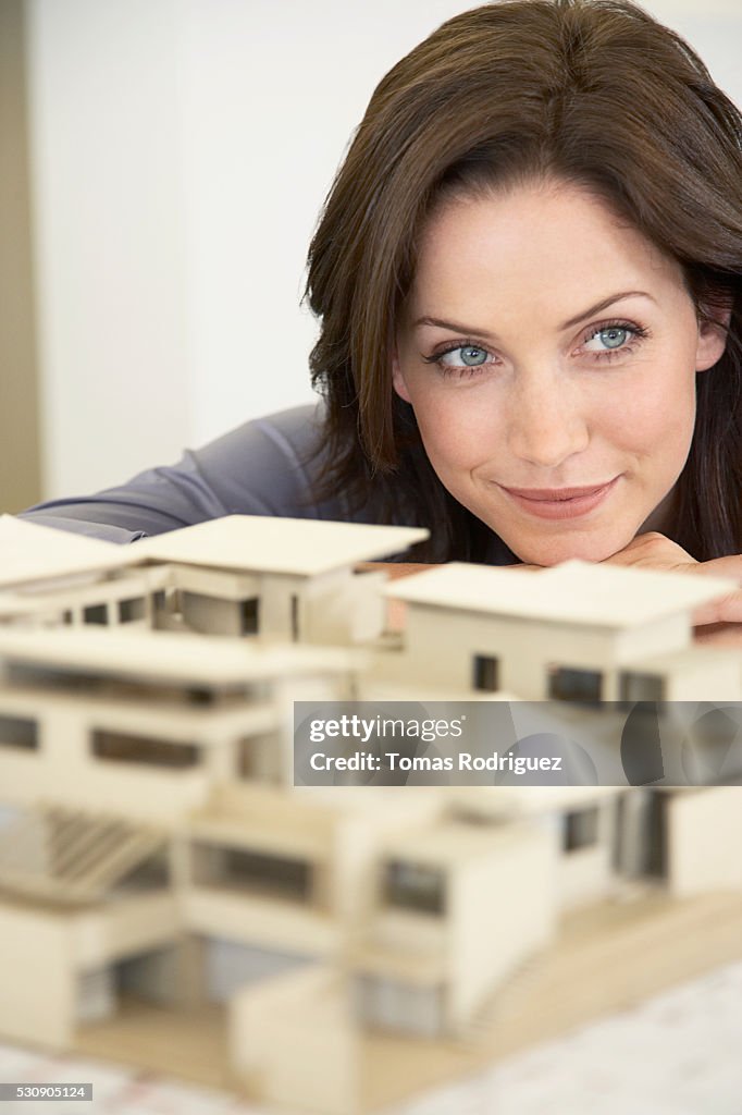 Architect by model of building