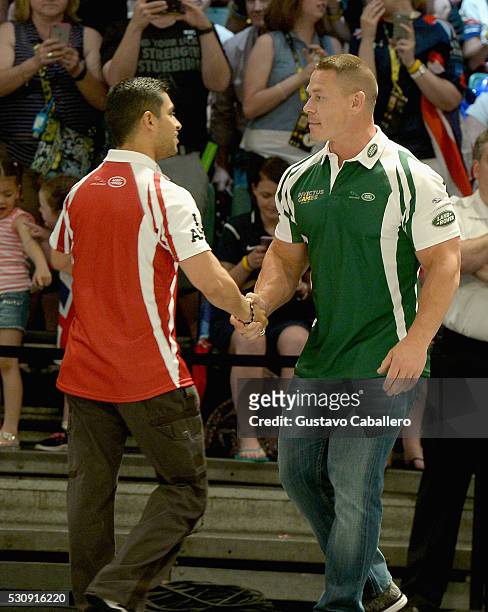 Derek Hough takes part in the Jaguar Landrover Challenge wheelchair rugby match at the Invictus Games Orlando 2016 at ESPN Wide World of Sports on...