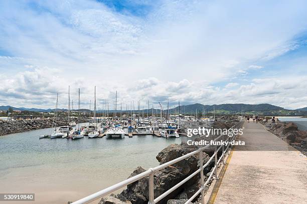 coffs harbour marina - coffs harbour stockfoto's en -beelden