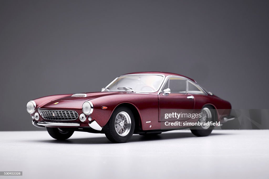 Ferrari 250 GT Lusso modèle de voiture