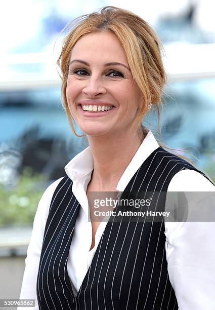 Julia Roberts attends the 'Money Monster' photocall during the 69th annual Cannes Film Festival at the Palais des Festivals on May 12, 2016 in...
