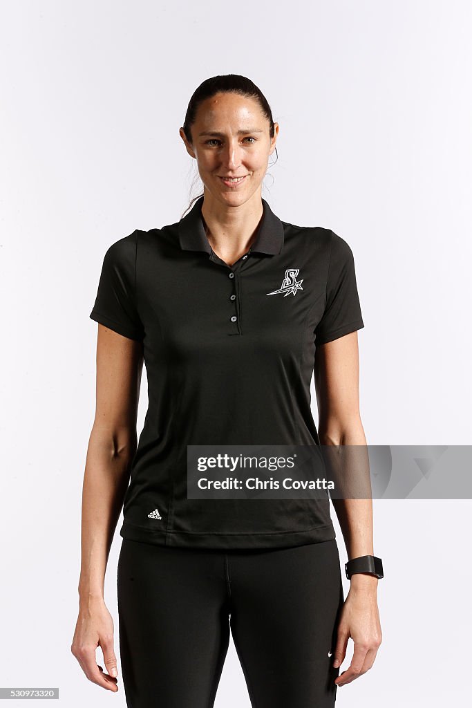 Who Is Ruth Riley Ruth Riley, General Manager of the San Antonio Stars poses for a ...
