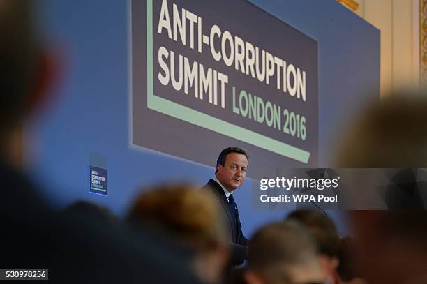 Prime Minister David Cameron speaks during the final session at the international anti-corruption summit on May 12, 2016 in London, England. Leaders...