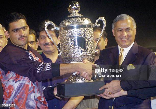 Jaffar Khan Photos And Premium High Res Pictures Getty Images jaffar-khan-photos-and-premium-high-res-pictures-getty-images