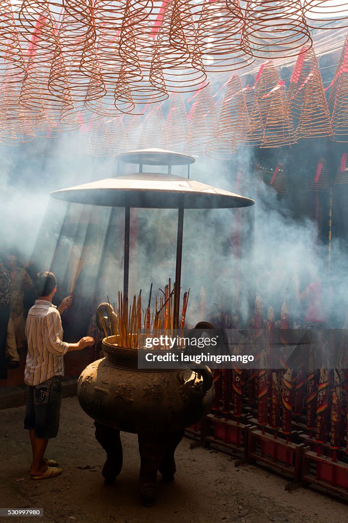 Räucherwerk Gebet Tempel, Vietnam