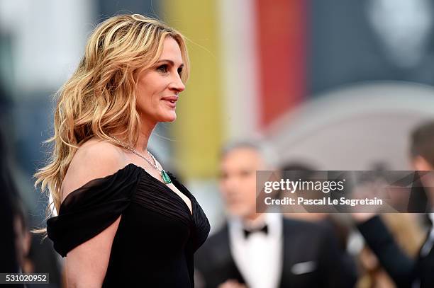 Actress Julia Roberts attends the "Money Monster" premiere during the 69th annual Cannes Film Festival at the Palais des Festivals on May 12, 2016 in...