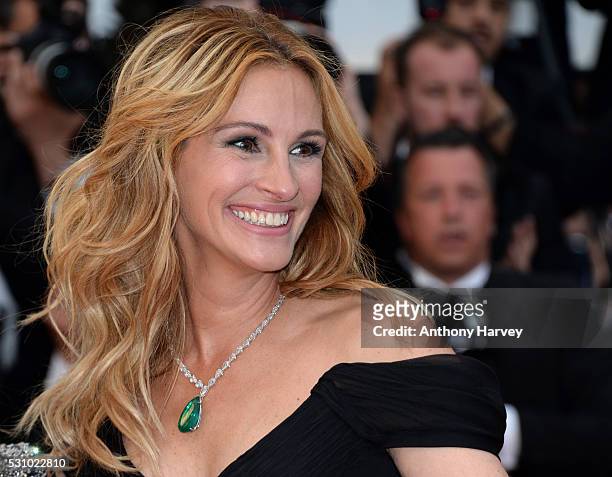 Julia Roberts attends the 'Money Monster' premiere during the 69th annual Cannes Film Festival at the Palais des Festivals on May 12, 2016 in Cannes,...
