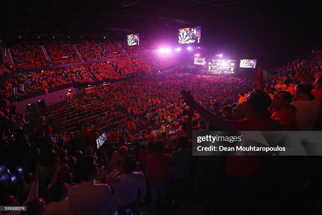 Betway Premier League Darts - Rotterdam