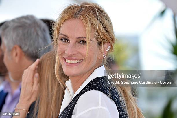 Julia Roberts attends the "Money Monster" photocall during the 69th annual Cannes Film Festival at the Palais des Festivals on May 12, 2016 in...