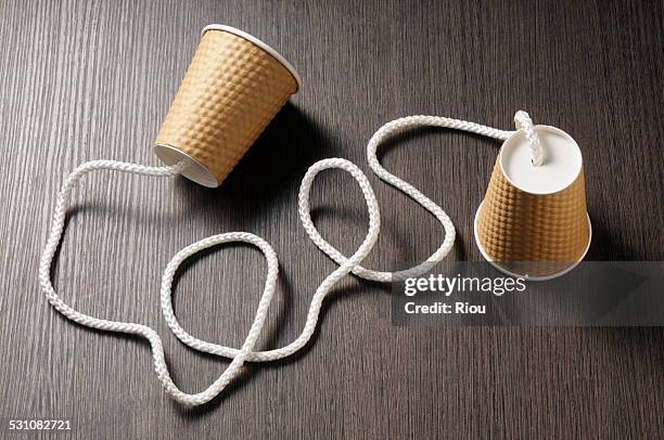 String Cups Cup String Phone Fotografías e imágenes de stock - Getty Images