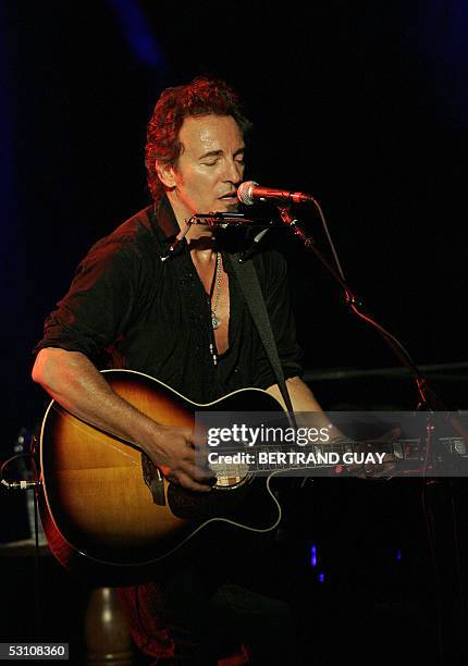 Bruce Springsteen 2005 Bruce Springsteen 2005 Photos and Premium High Res Pictures - Getty Images