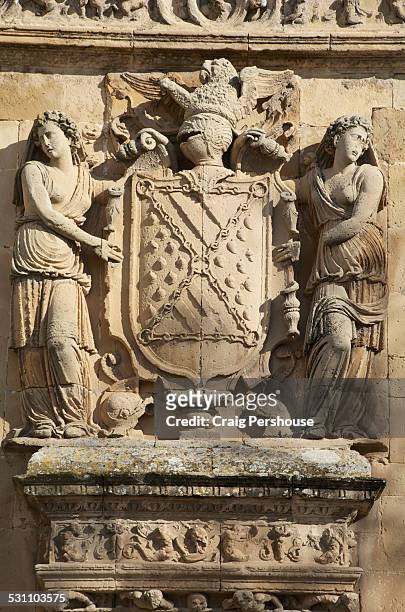 statues on capilla del salvador del mundo - relief bildbanksfoton och bilder