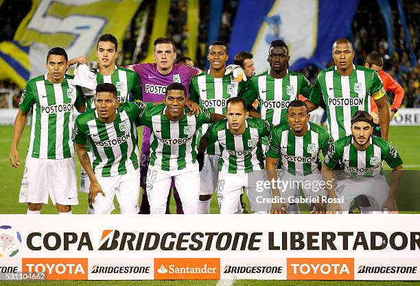 Players of Atletico Nacional pose for a photo prior a first leg match between Rosario Central and Atletico Nacional as part of quarter finals of Copa...