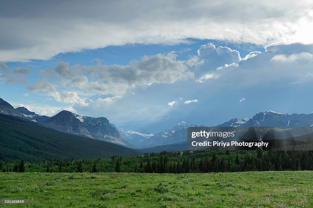 Rain Storm In Montana High-Res Stock Photo - Getty Images